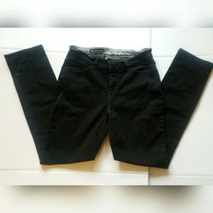 NWOT Lee Black Skinny Jeans